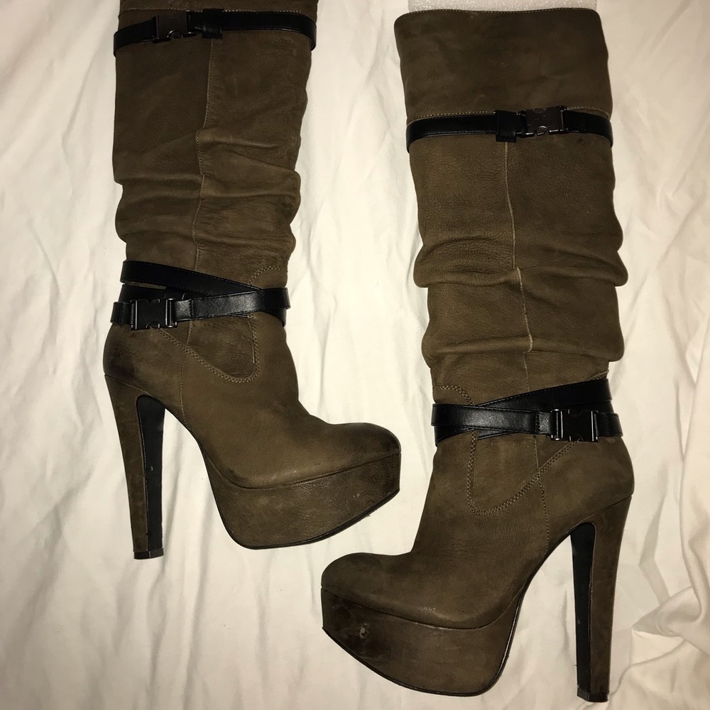 Jessica Simpson boots